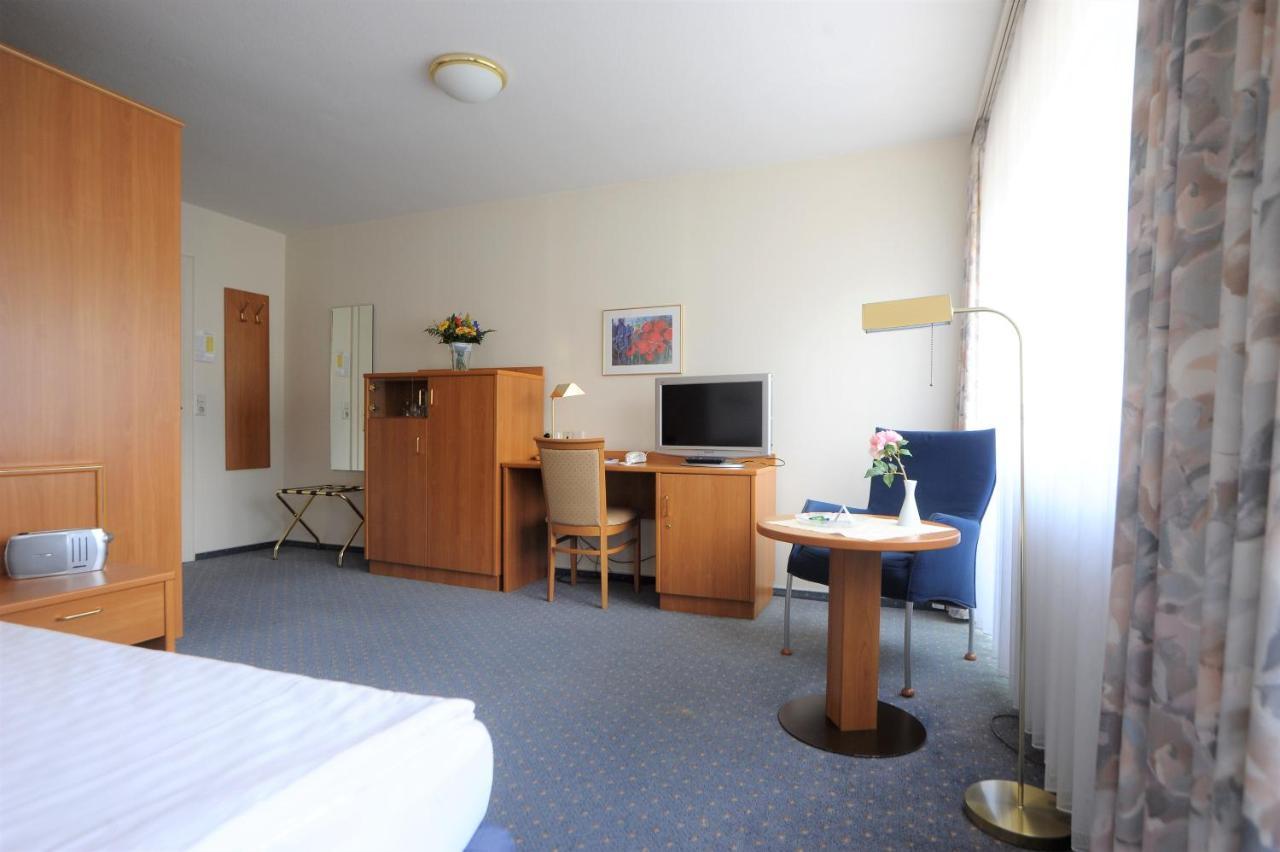 Hotel Rheinland Bad Orb Exterior foto